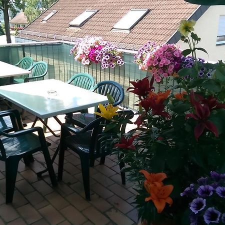 Hotel Garni Schmid Neu-Ulm Exteriör bild
