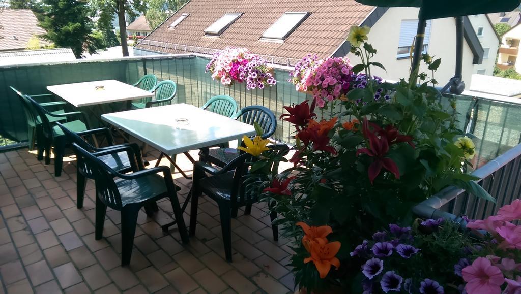 Hotel Garni Schmid Neu-Ulm Exteriör bild